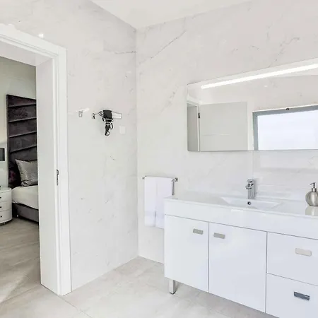 Willa Sequeira Albufeira